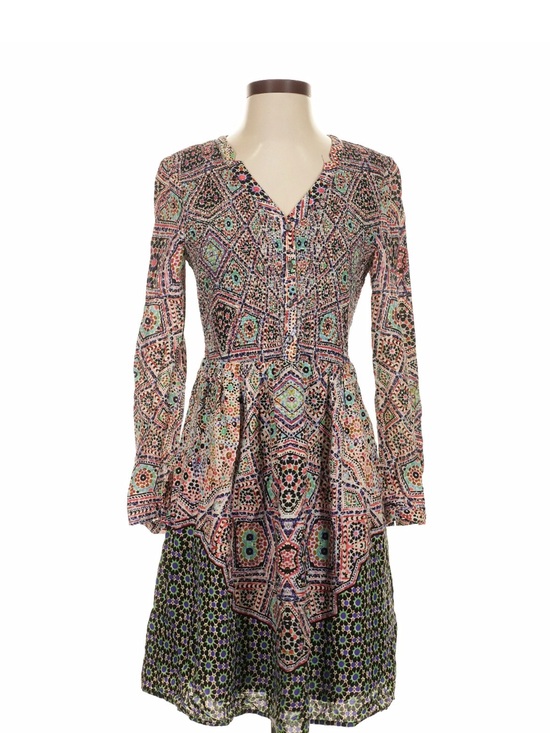 Maeve Dresses & Skirts - Maeve Printed V-Neck Long Sleeve Mixed-Print Dress - Size S